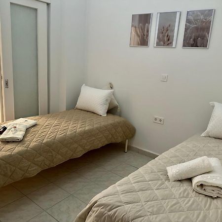 Piraiki Coastal Accommodation El Pireo Exterior foto